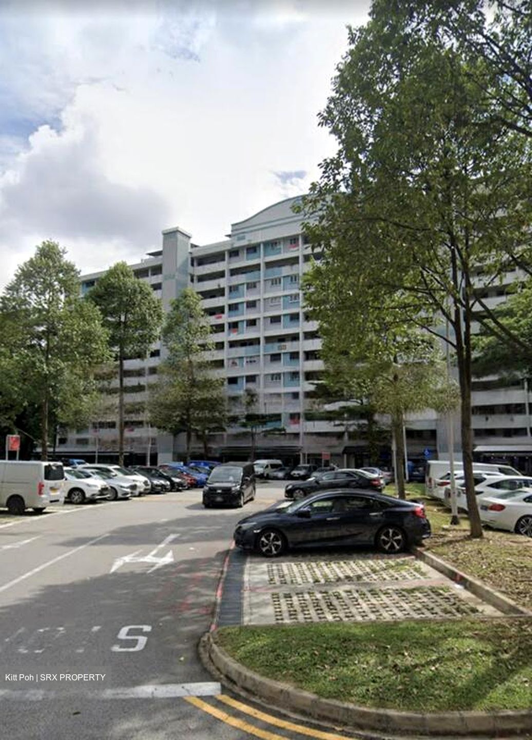Ang Mo Kio Avenue 3 (D20), Shop House #476349151